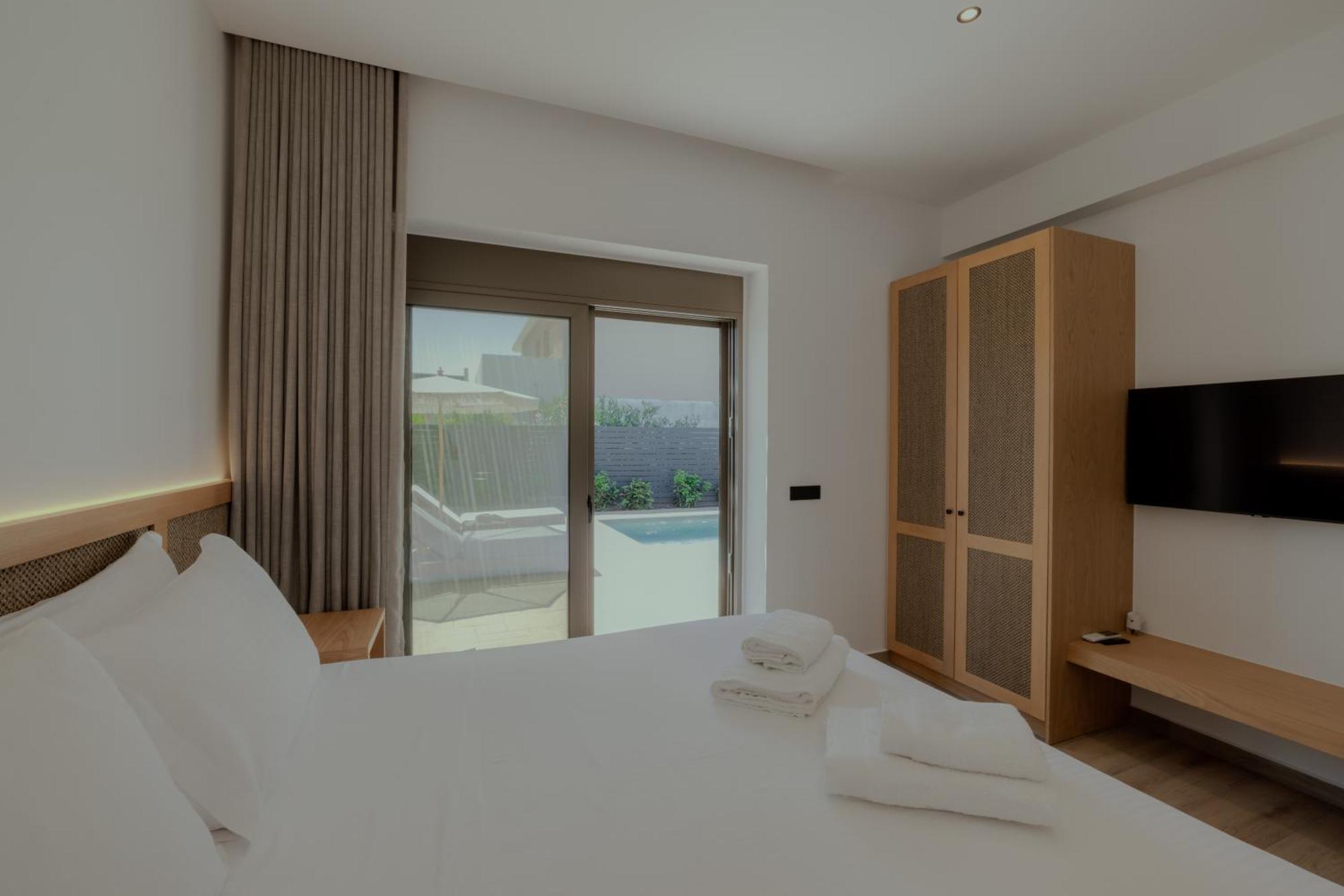 Niama Luxury Apartments Нафплион Экстерьер фото